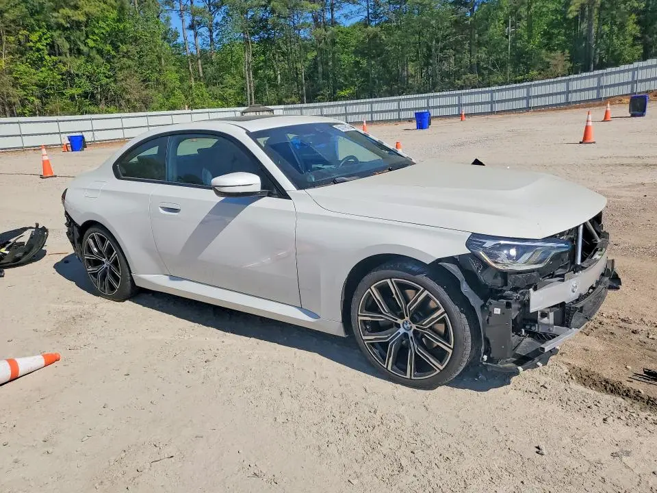 2023 BMW 230XI   