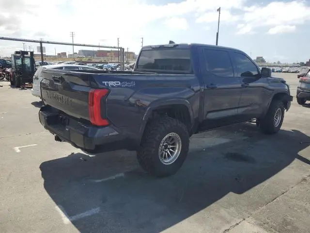 2024 TOYOTA TUNDRA CREWMAX SR  