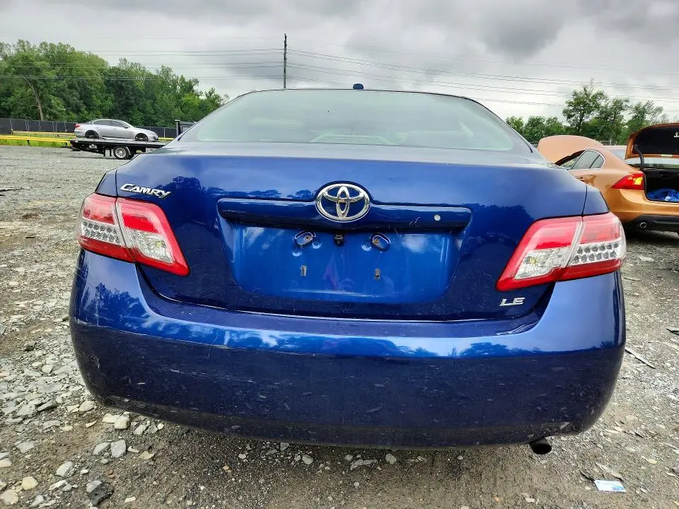 2010 TOYOTA CAMRY   