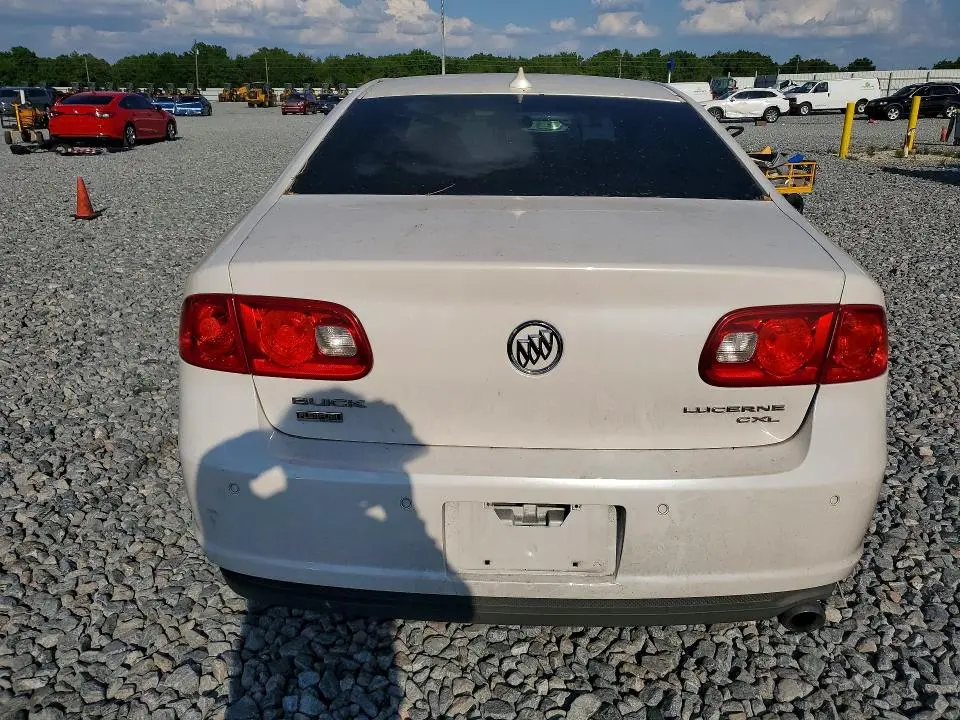 2011 BUICK LUCERNE CXL  
