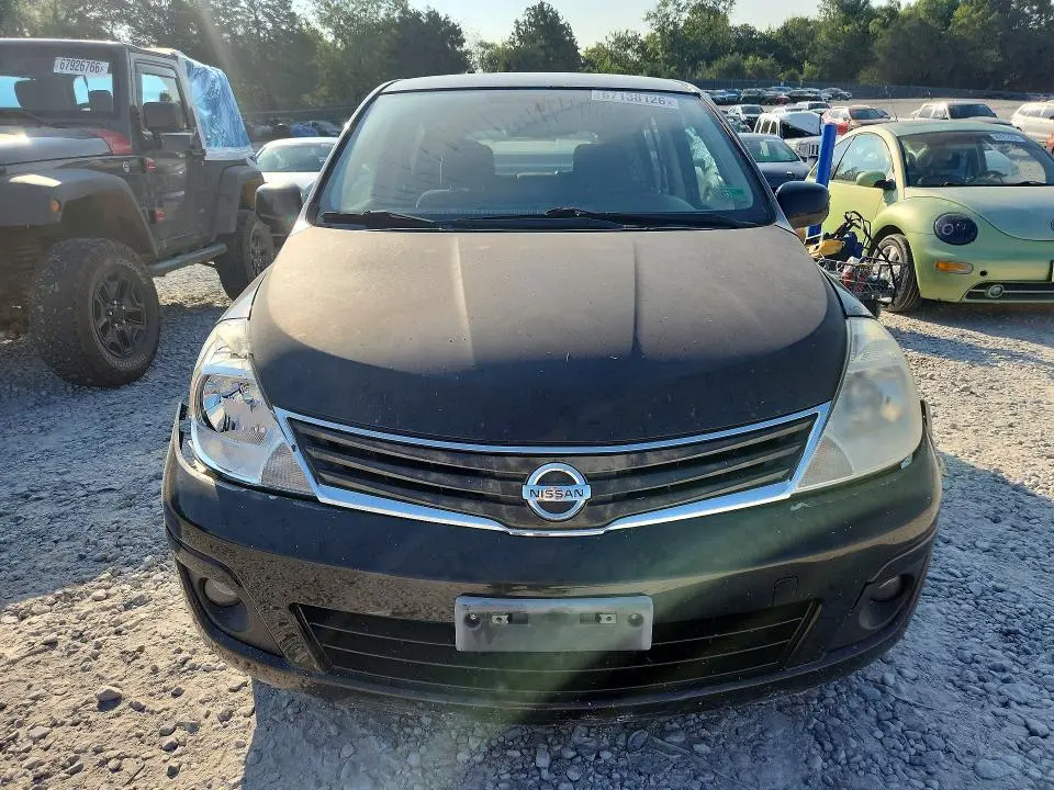 2011 NISSAN VERSA 1.8 S  