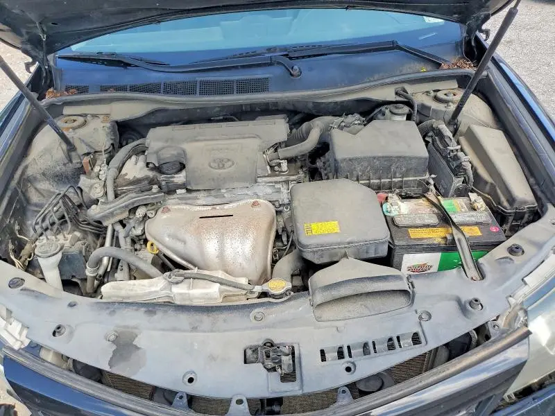 2014 TOYOTA CAMRY SE  