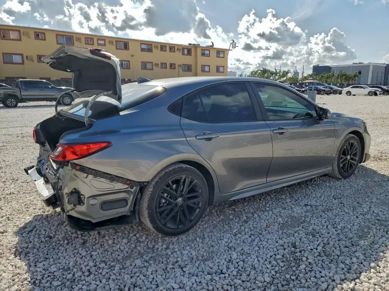 2025 TOYOTA CAMRY XSE  