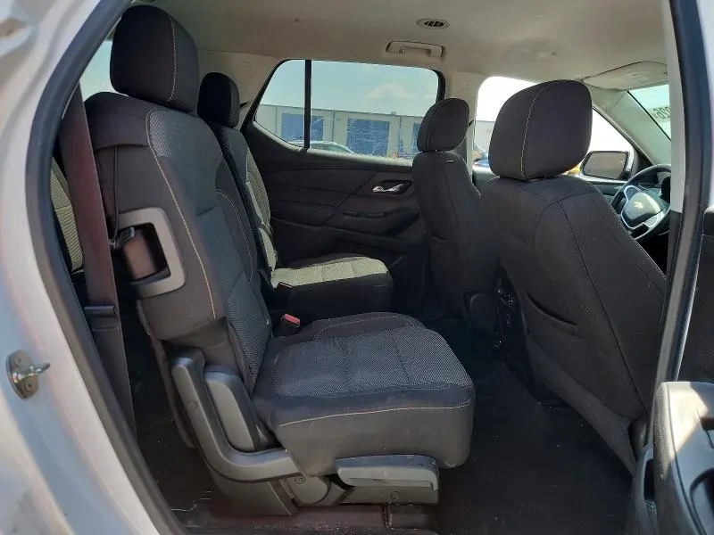 2019 CHEVROLET TRAVERSE LT  