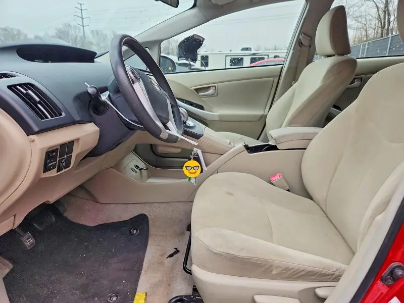 2011 TOYOTA PRIUS THREE  