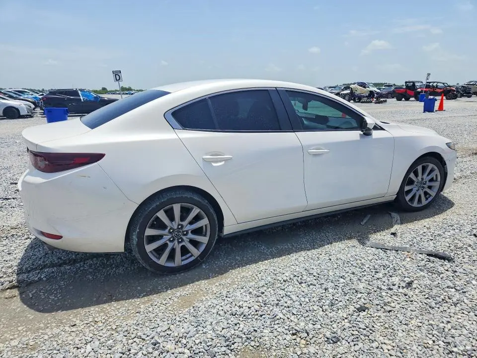 2021 MAZDA 3 SELECT  