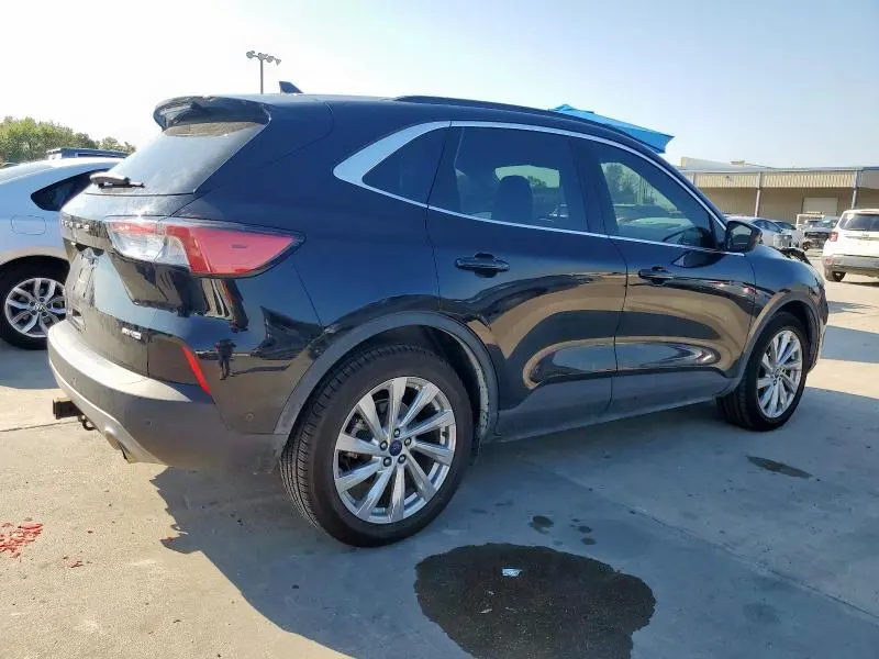 2021 FORD ESCAPE TITANIUM  
