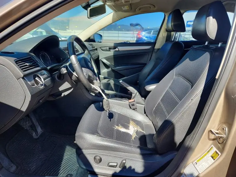 2015 VOLKSWAGEN PASSAT S  