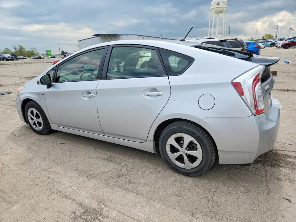 2015 TOYOTA PRIUS TWO  