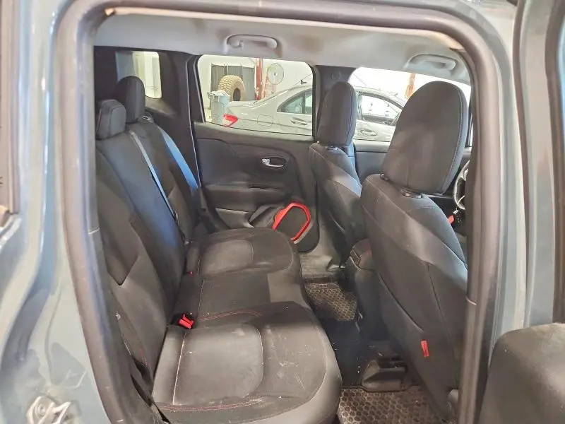 2016 JEEP RENEGADE TRAILHAWK  