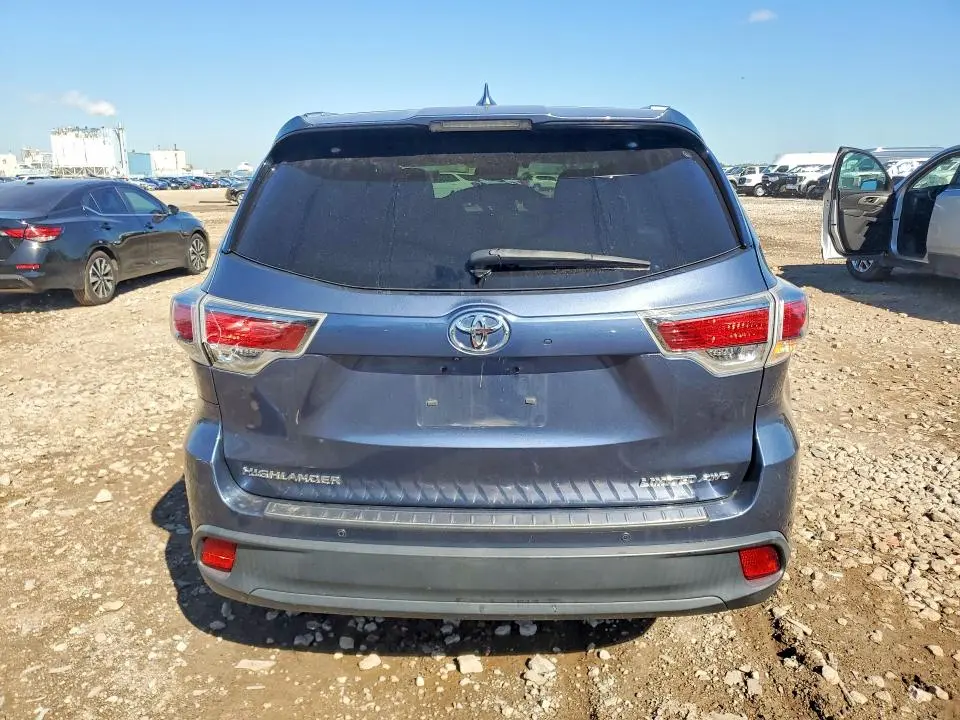 2016 TOYOTA HIGHLANDER LIMITED PLATINUM  