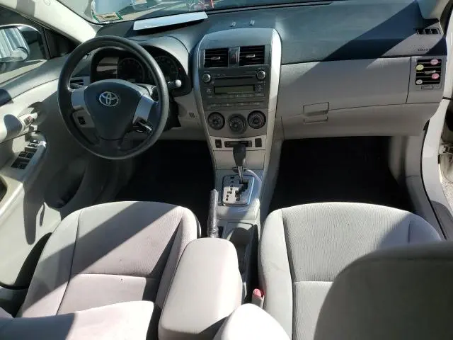 2011 TOYOTA COROLLA BASE