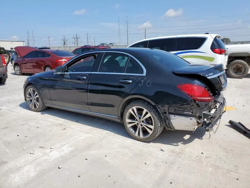 2019 MERCEDES-BENZ C 300  