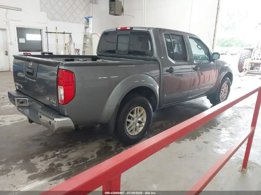 2017 NISSAN FRONTIER SV