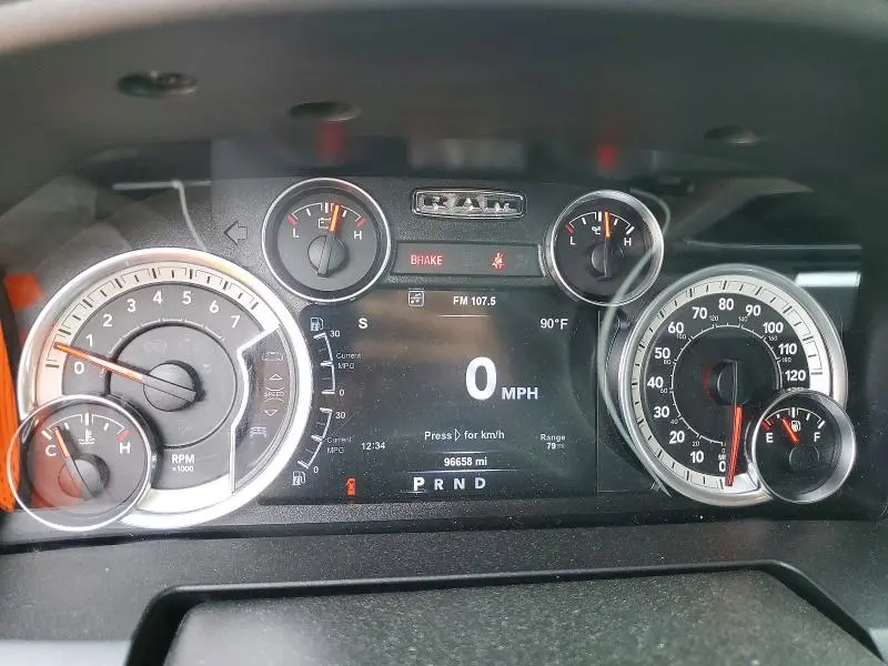 2017 RAM 1500 SLT  
