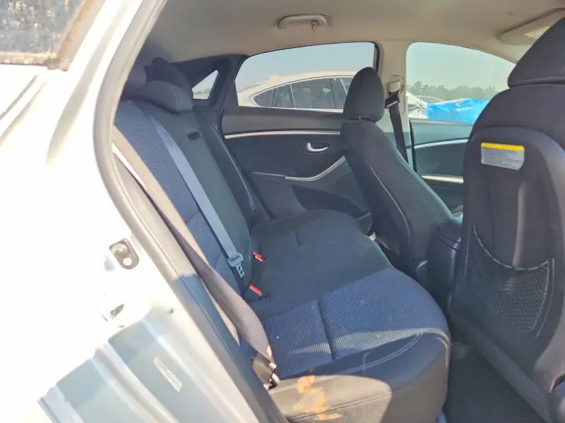2013 HYUNDAI ELANTRA GT BASE  