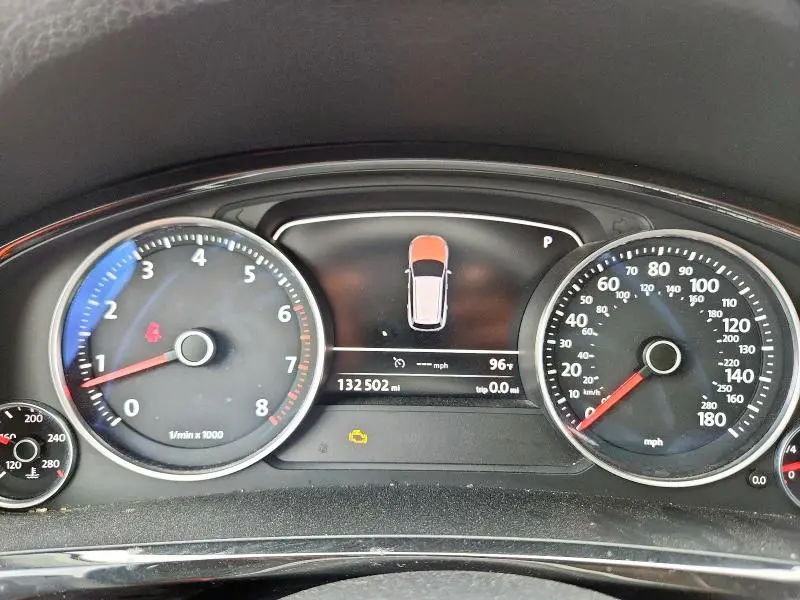 2013 VOLKSWAGEN TOUAREG V6  