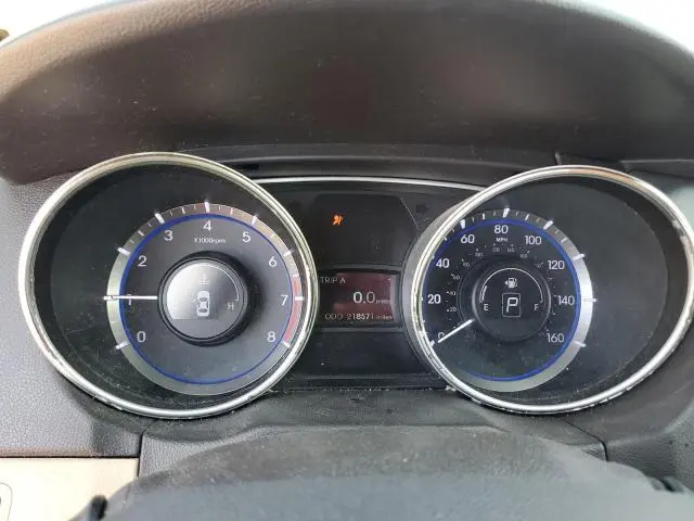 2011 HYUNDAI SONATA GLS  