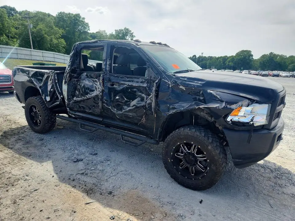 2015 RAM 2500 ST  