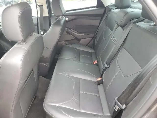 2015 FORD FOCUS TITANIUM  