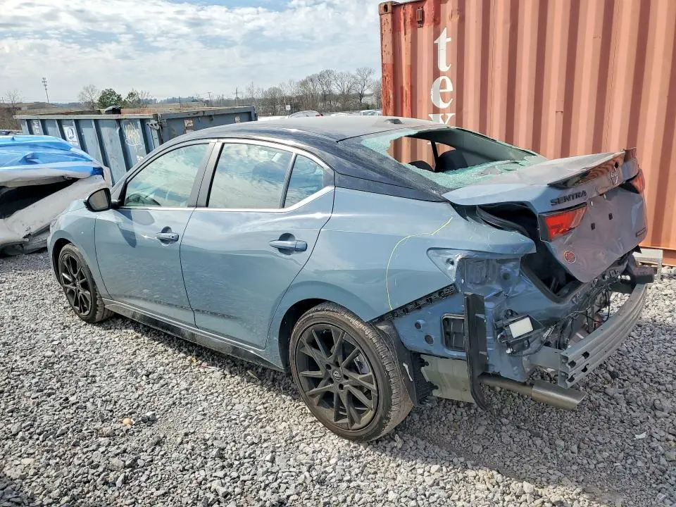 2025 NISSAN SENTRA SR  