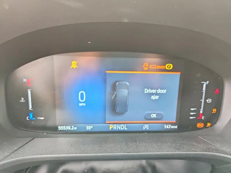2023 FORD ESCAPE ST LINE  