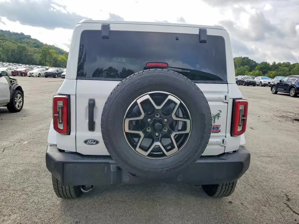 2026 FORD BRONCO OUTER BANKS  