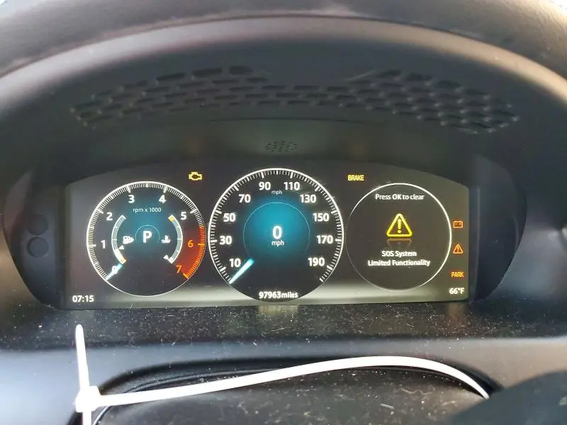 2016 JAGUAR XJ   