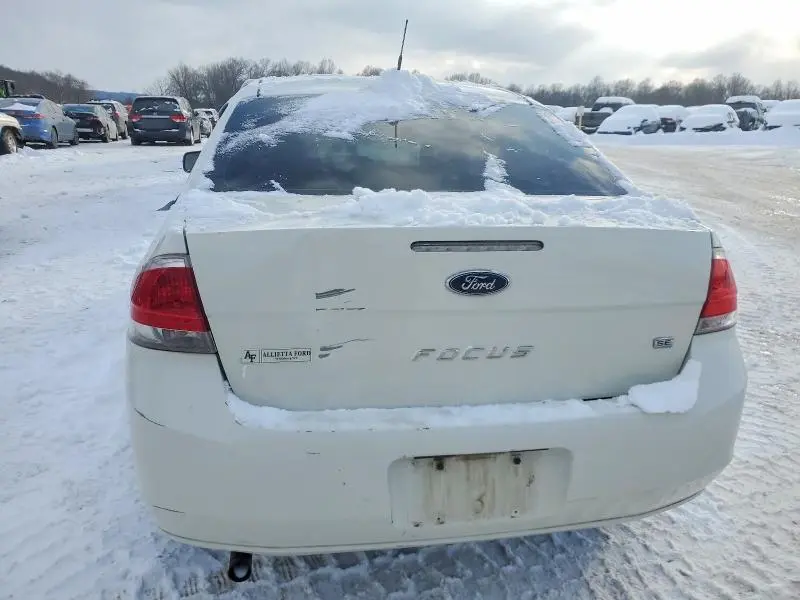 2010 FORD FOCUS SE  