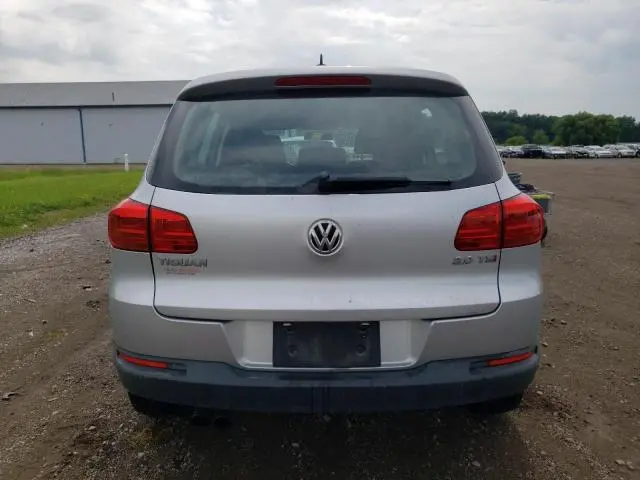 2014 VOLKSWAGEN TIGUAN S  