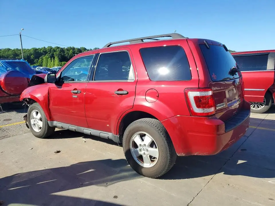 2010 FORD ESCAPE XLT  