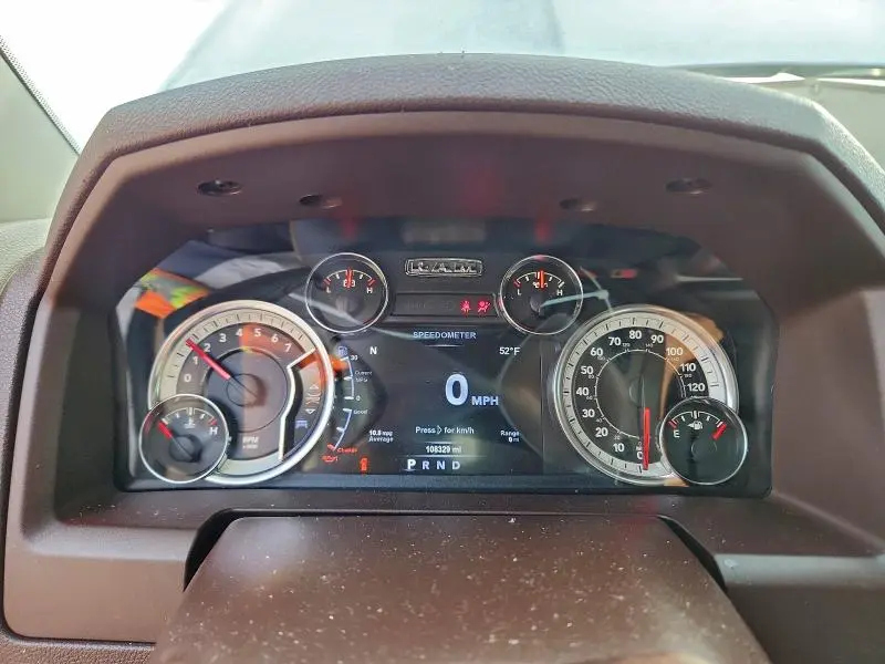 2017 RAM 1500 SLT  