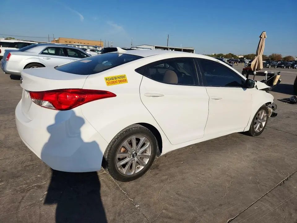 2013 HYUNDAI ELANTRA GLS  