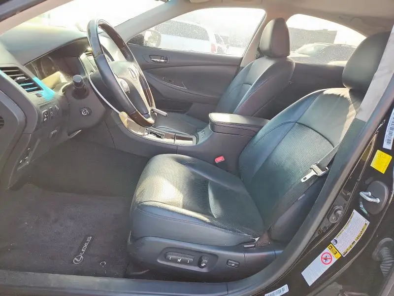 2011 LEXUS ES 350  