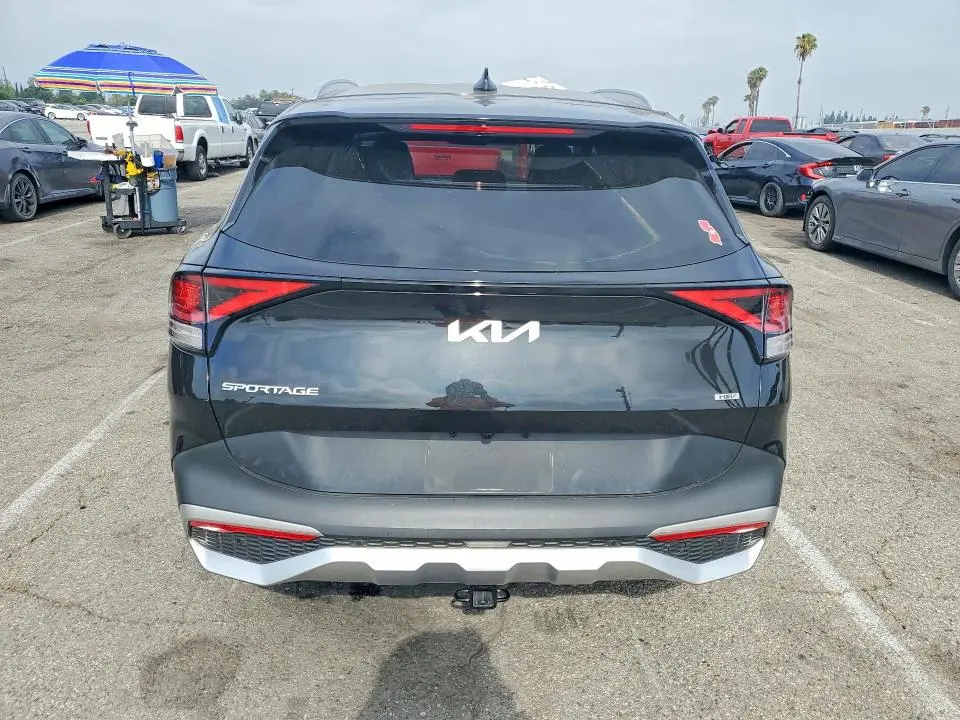 2024 KIA SPORTAGE EX  