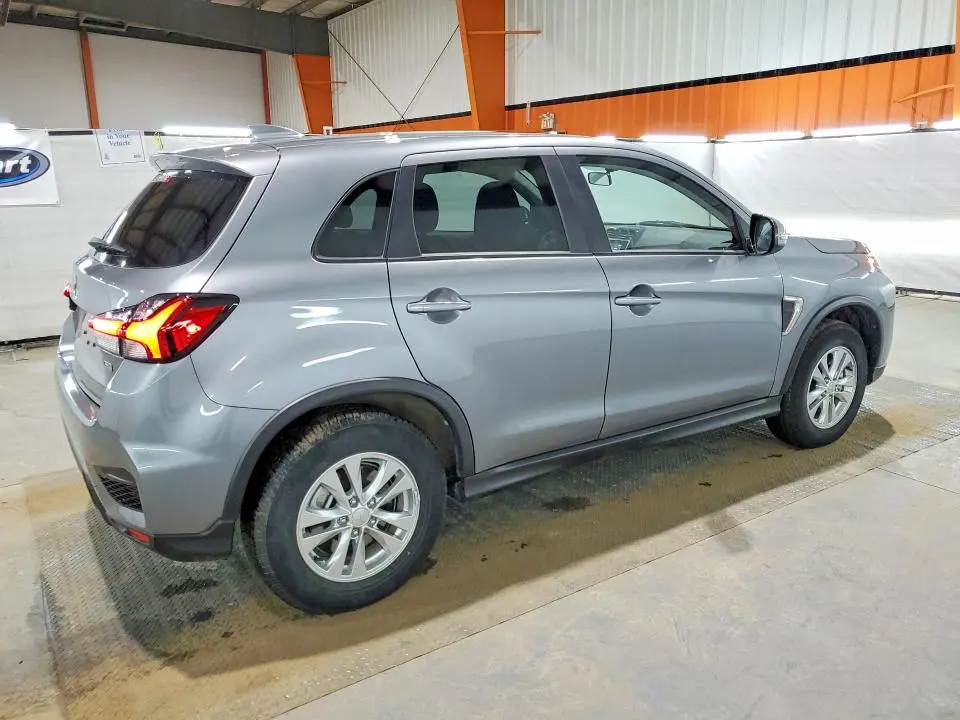 2024 MITSUBISHI RVR SE  