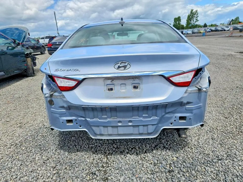 2013 HYUNDAI SONATA GLS  