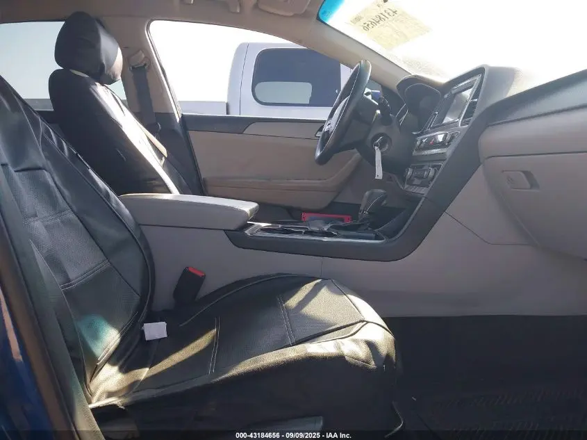 2019 HYUNDAI SONATA SE