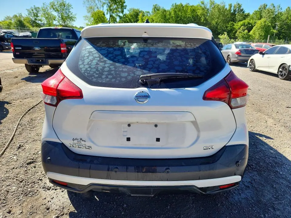 2020 NISSAN KICKS SR  