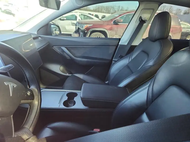 2021 TESLA MODEL Y   