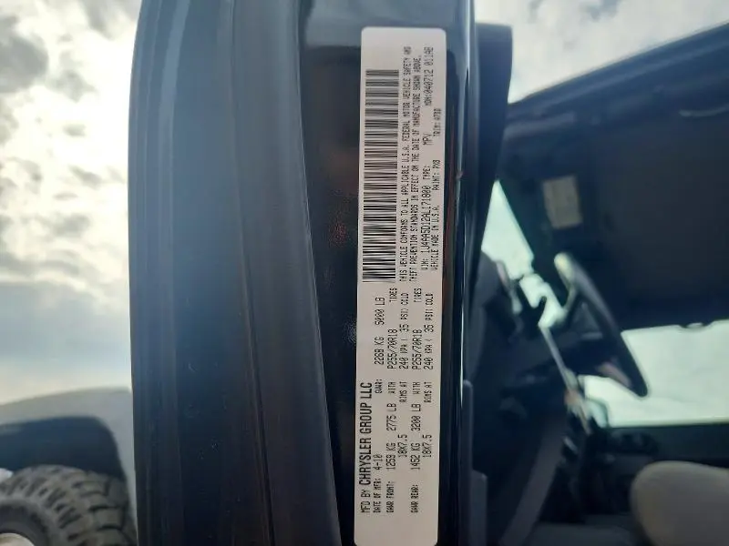 2010 JEEP WRANGLER SAHARA  