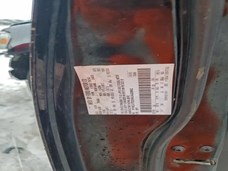 2010 FORD EXPLORER XLT  