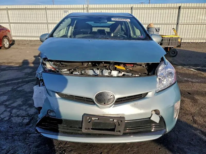 2014 TOYOTA PRIUS   