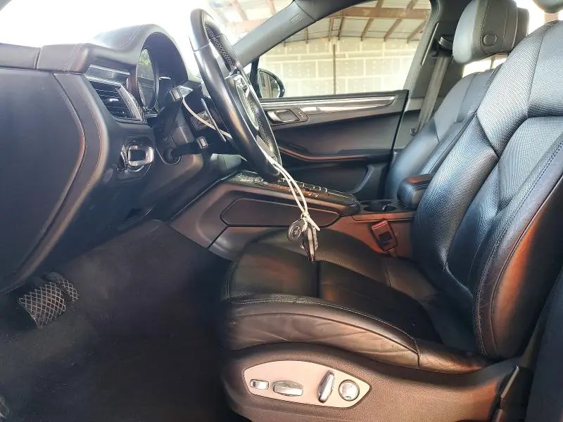 2017 PORSCHE MACAN S  