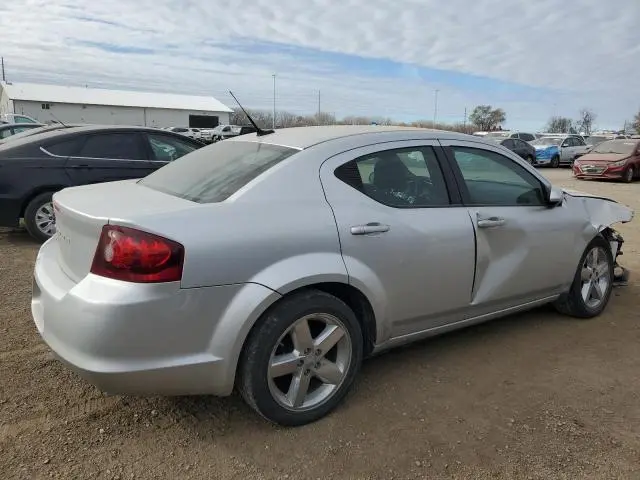 2011 DODGE AVENGER LUX  