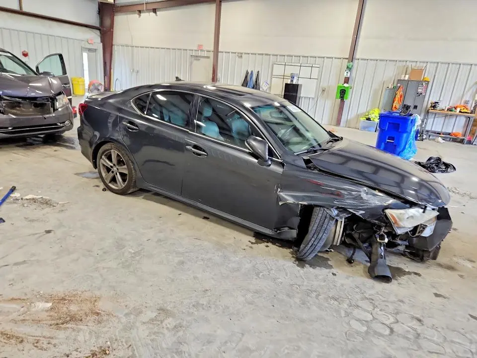 2011 LEXUS IS 250  