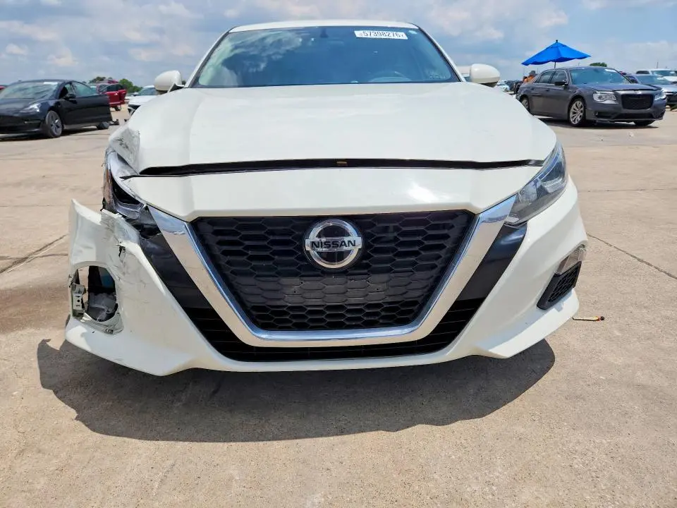 2019 NISSAN ALTIMA S  