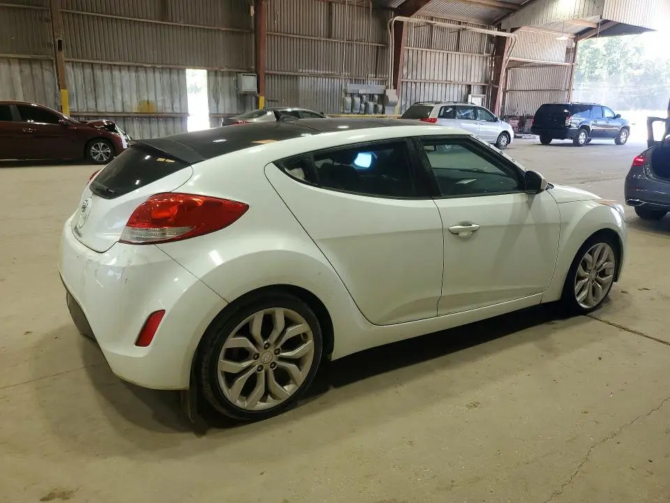 2012 HYUNDAI VELOSTER BASE  