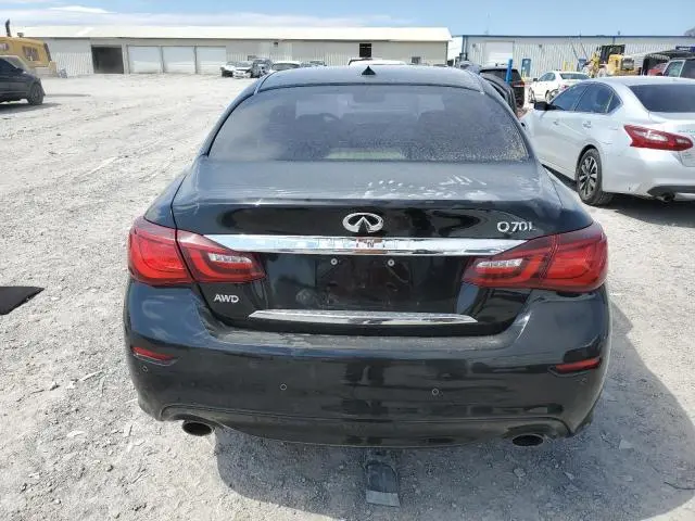 2016 INFINITI Q70L 3.7  