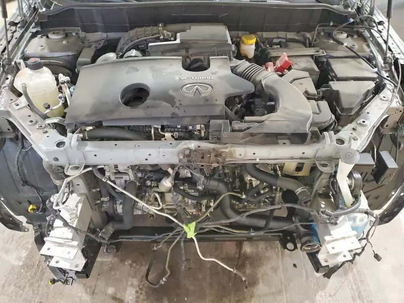 2022 INFINITI QX50 LUXE  